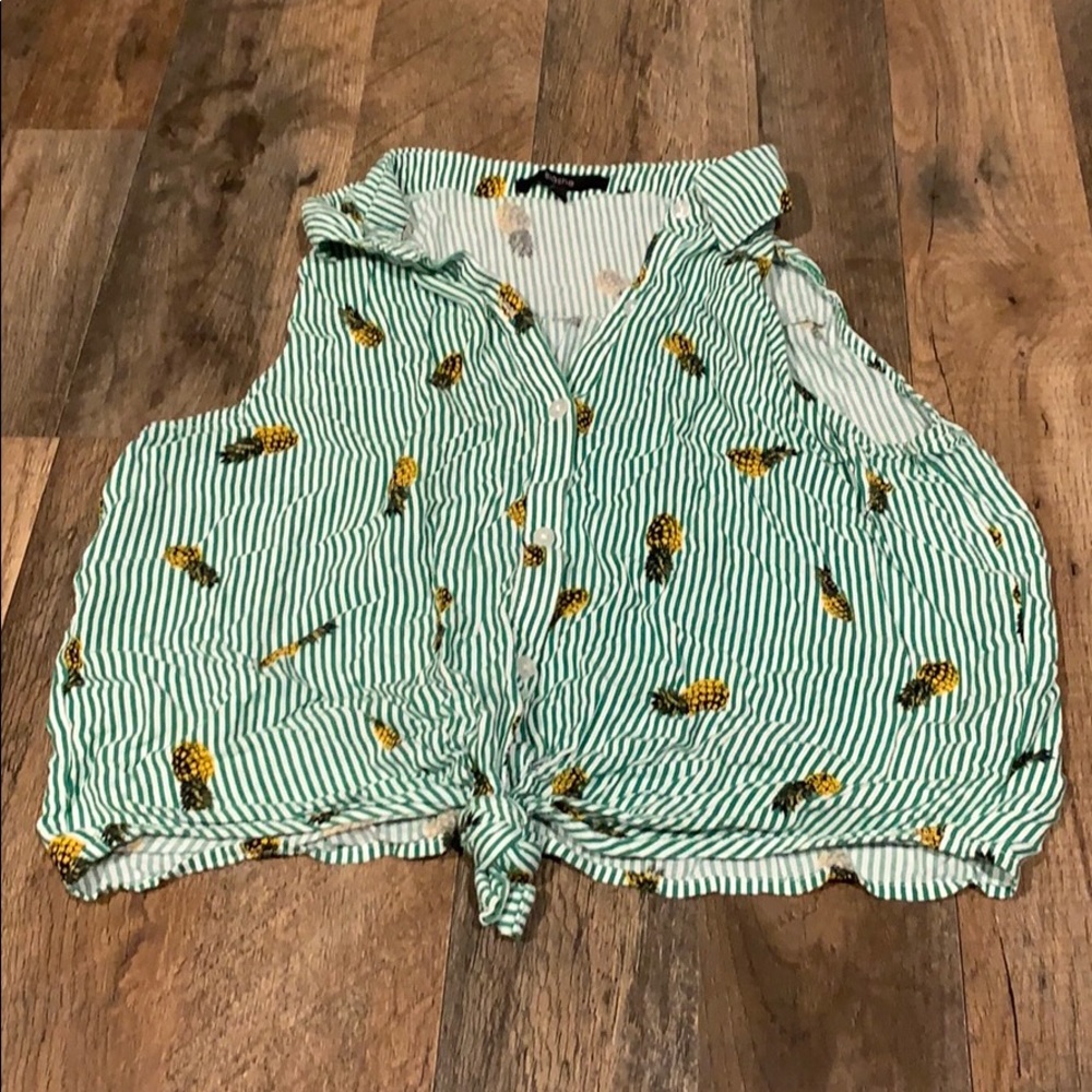 Pineapple top
